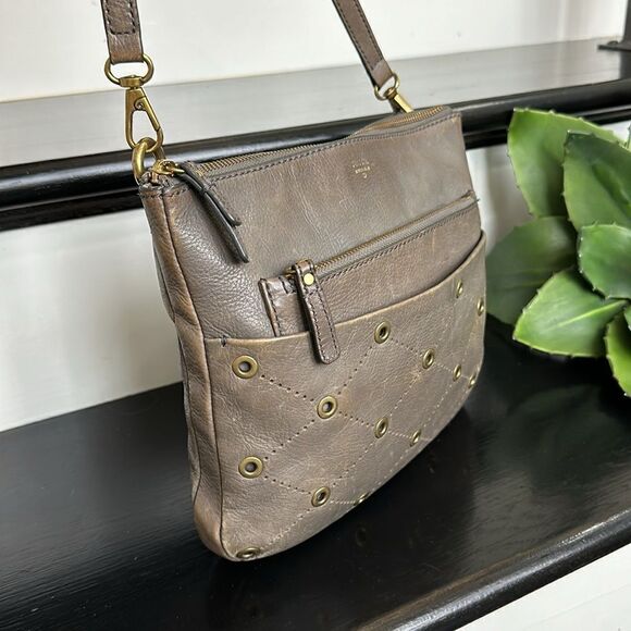 Fossil, genuine, leather Crossbody shoulder handbag purse taupe neutral - Picture 3 of 11